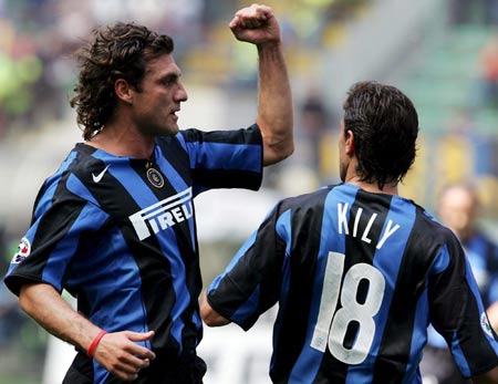 雄鹿遭遇困境！里弗斯：我们不会恐慌 更没打算匆忙调整阵容（雄鹿遇挫，里弗斯：不慌不乱，暂不考虑匆忙调整阵容）