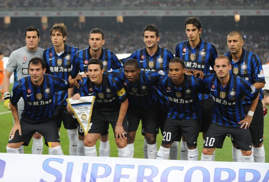 韦瑟斯庞&米奇合砍42分，难阻青岛遭遇赛季首败（韦瑟斯庞与米奇联手轰42分，青岛仍吞赛季首败）