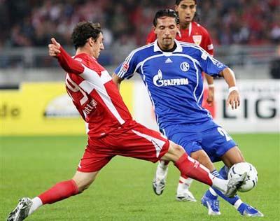 为什么球员喜欢在全垒打后回指教练席