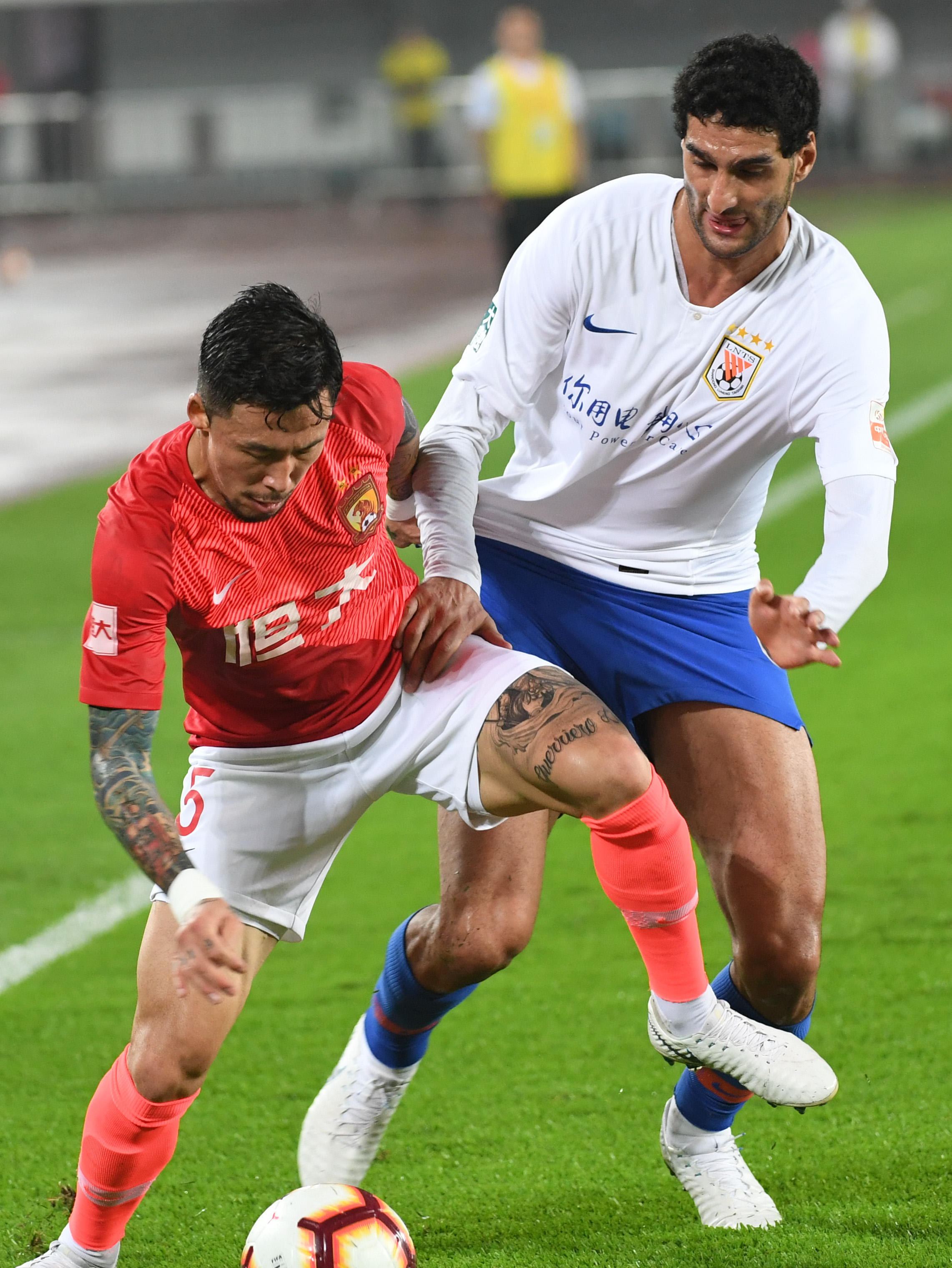 特德斯科：德布劳内能发现其他人发现不了的空当，并传出好球