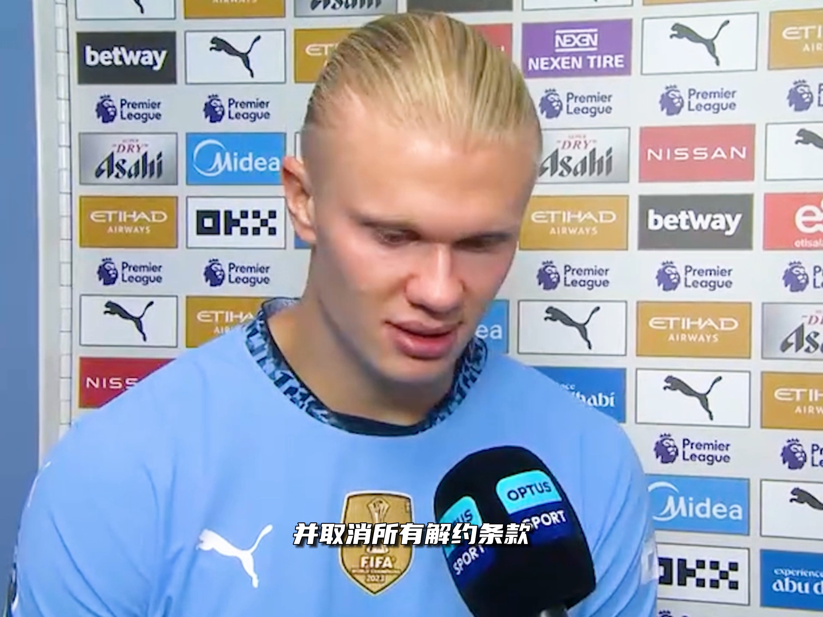 外线哑火！班凯罗22中10拿到25分8板 三分7中0&有5失误（外线失准！班凯罗22投10中砍25分8篮板 三分7投全失且有5次失误）